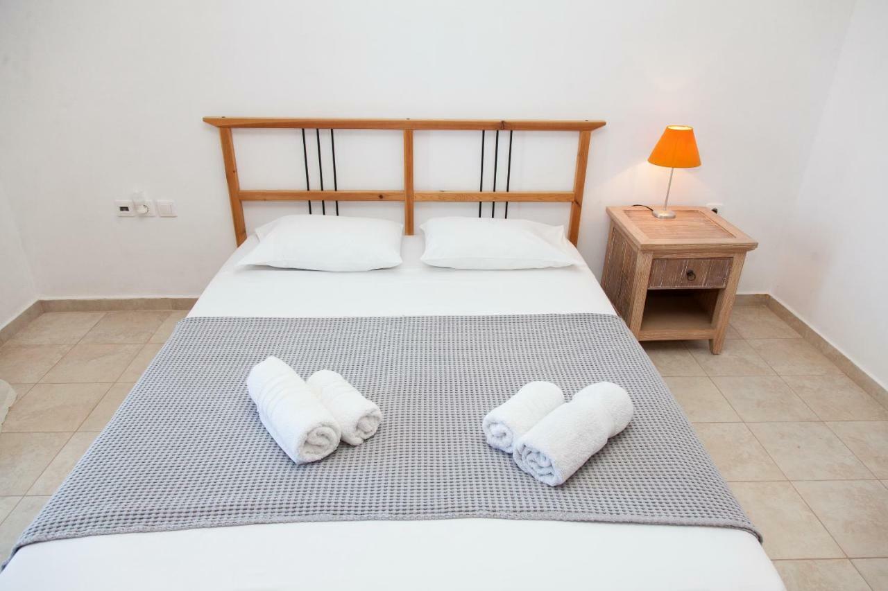 Karthean Villas Ioulis Bagian luar foto